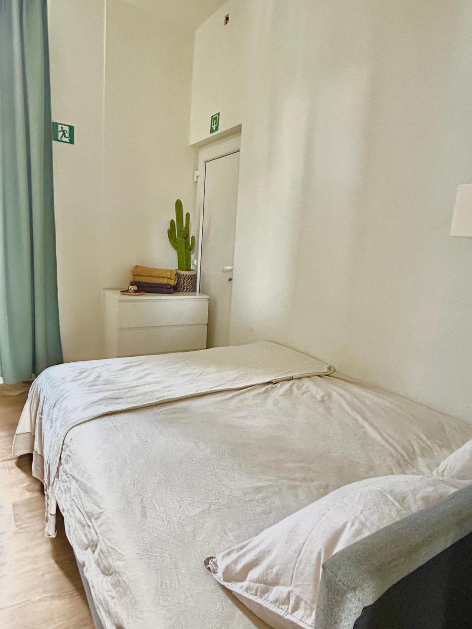 Sleep Inn - Arizona Flat With Cityview Антверпен Экстерьер фото